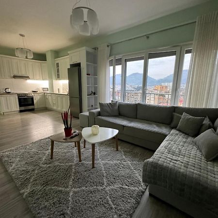 Tirana Centre Lions Gate 2 Apartment Dış mekan fotoğraf