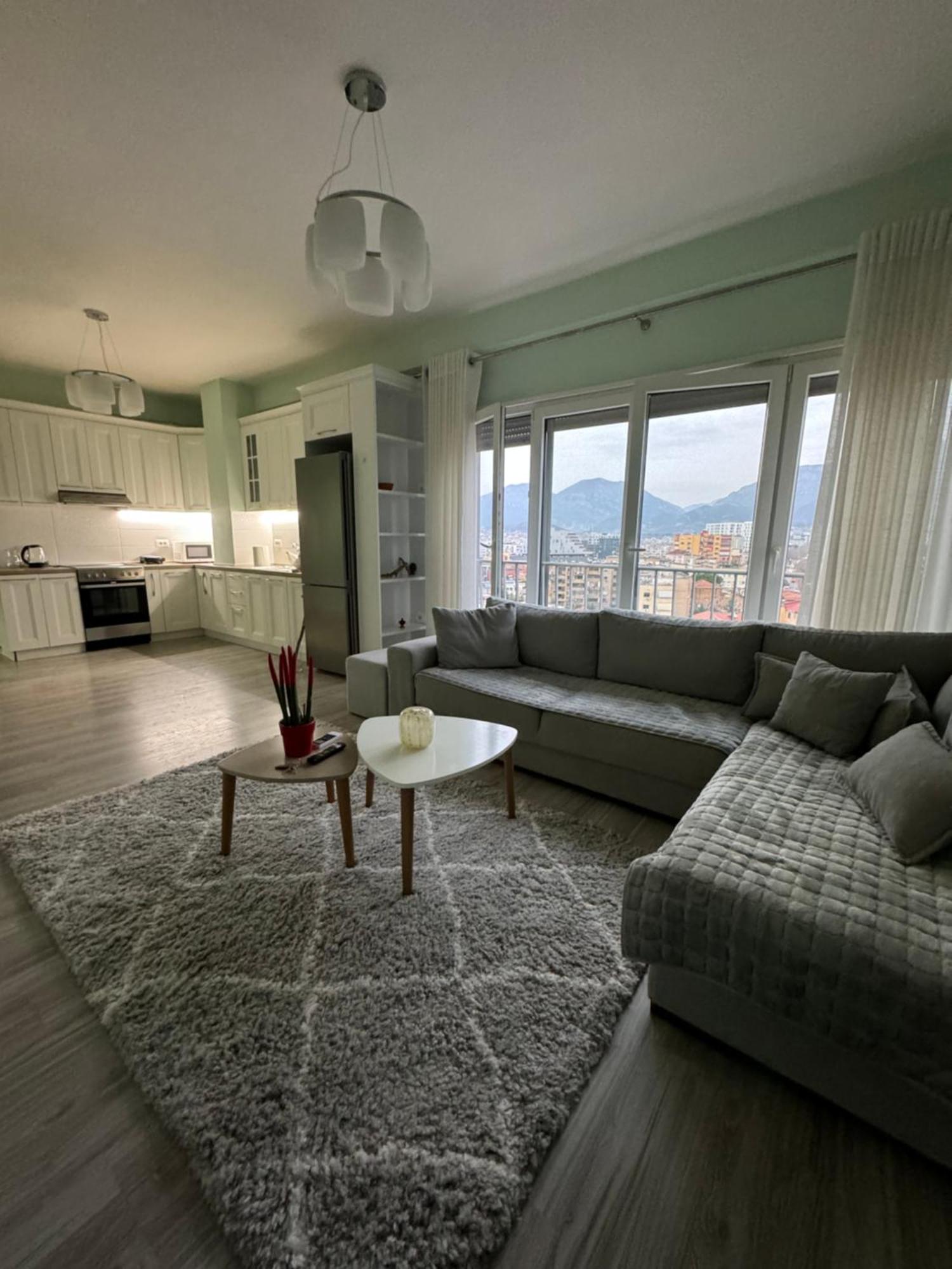 Tirana Centre Lions Gate 2 Apartment Dış mekan fotoğraf