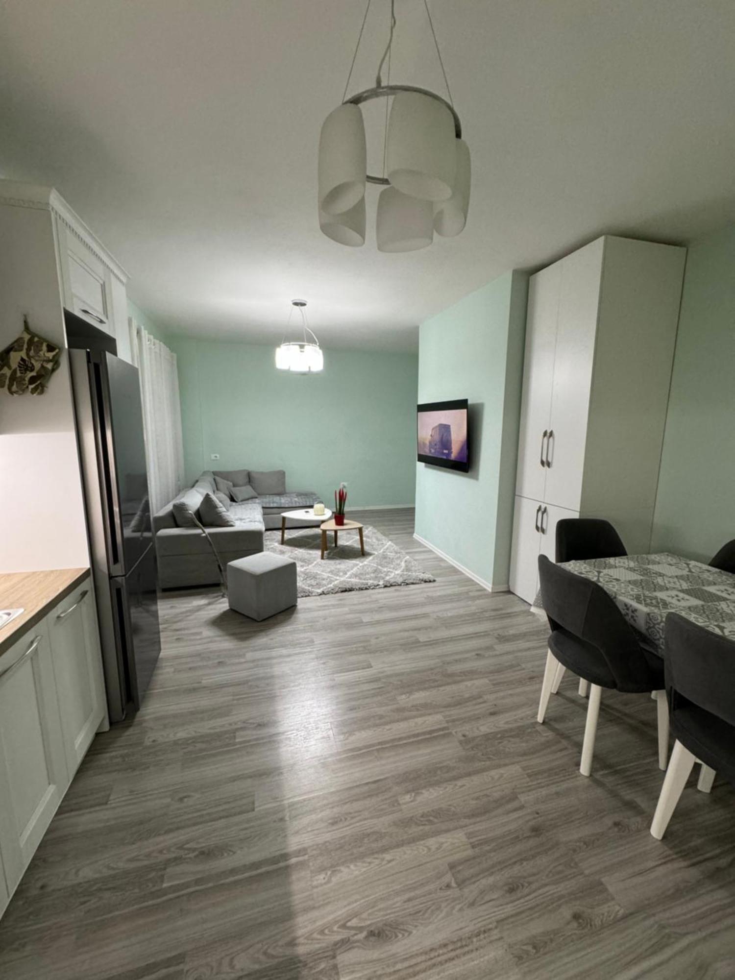 Tirana Centre Lions Gate 2 Apartment Dış mekan fotoğraf