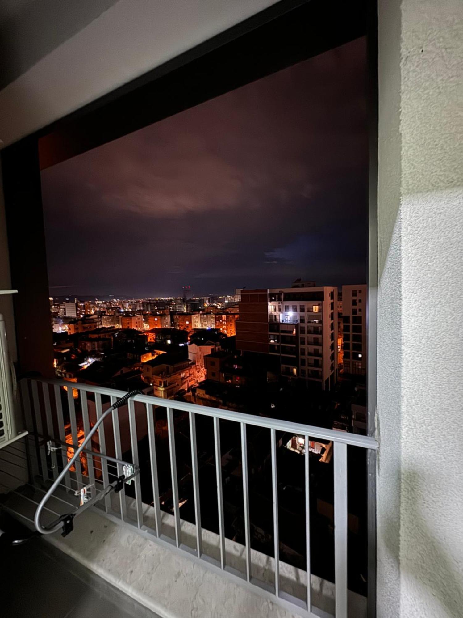 Tirana Centre Lions Gate 2 Apartment Dış mekan fotoğraf