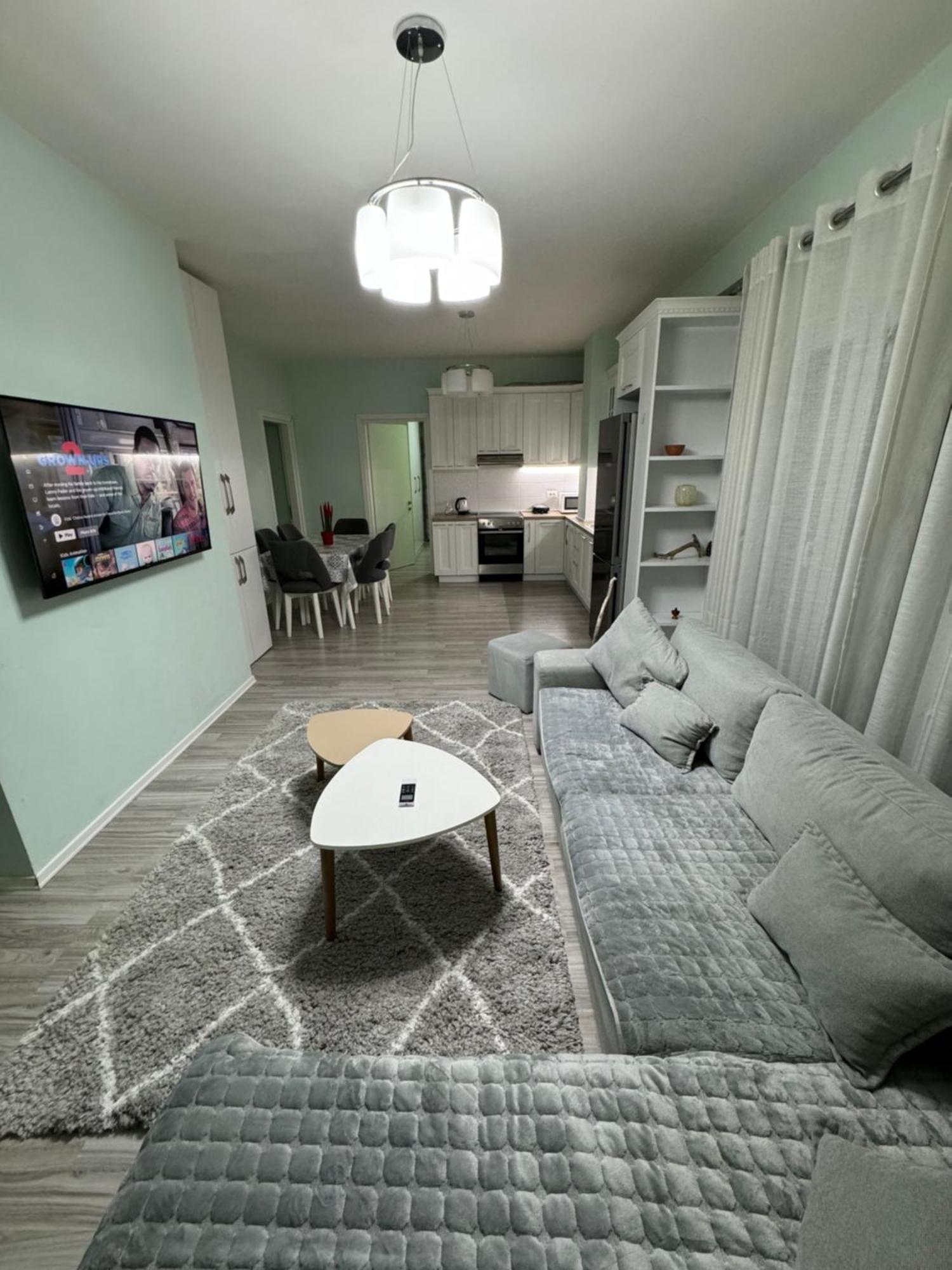 Tirana Centre Lions Gate 2 Apartment Dış mekan fotoğraf